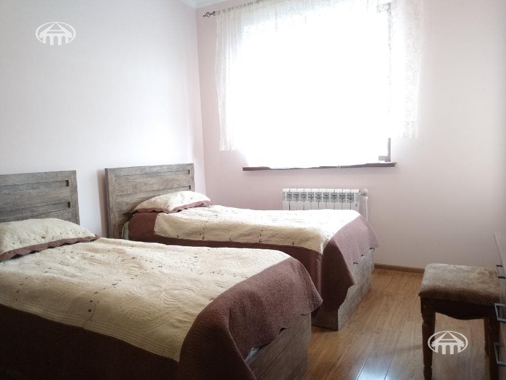 Квартира · 3 комн. · 96 м² · Канакер-Зейтун