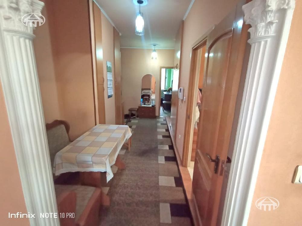 Квартира · 3 комн. · 80 м² · Арабкир