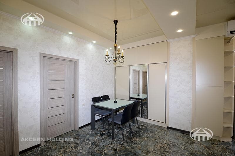Квартира · 3 комн. · 76,58 м² · Кентрон