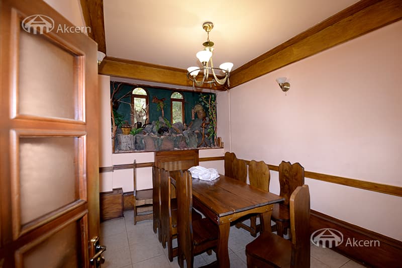 Ռեստորան · 500 մ² · Արաբկիր