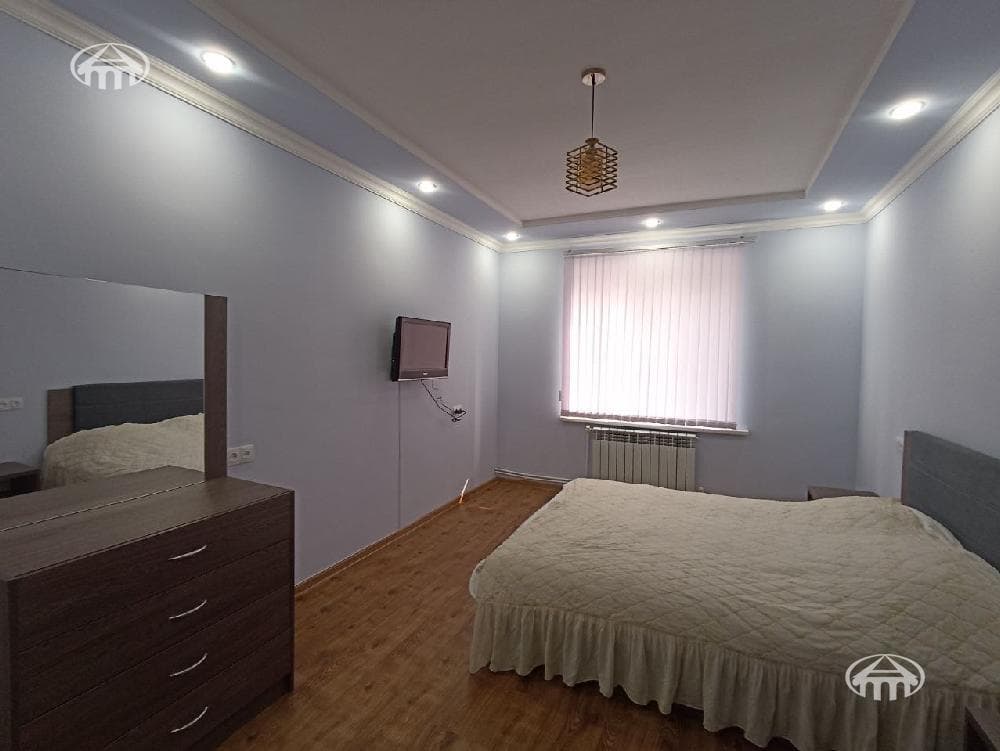 Բնակարան · 3 սեն. · 77 մ² · Կենտրոն — Լուսանկար 4 / 9