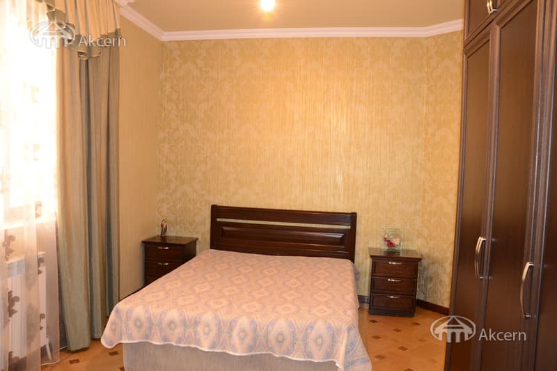 House · 4 rooms · 220 m² · Nork-Marash
