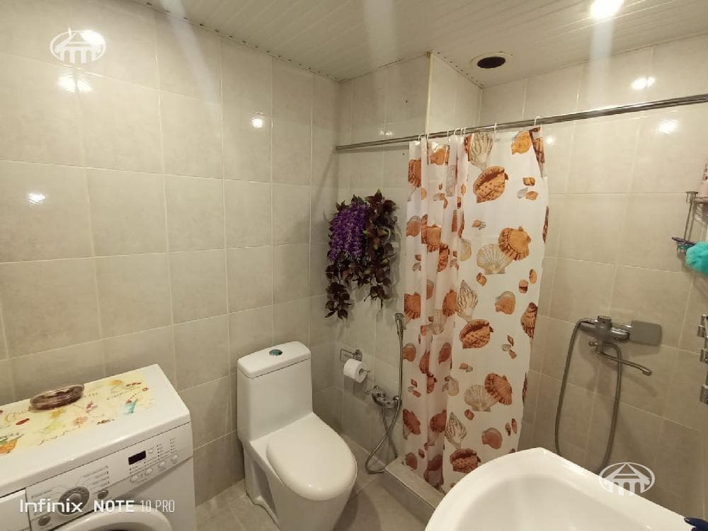 Квартира · 3 комн. · 80 м² · Арабкир