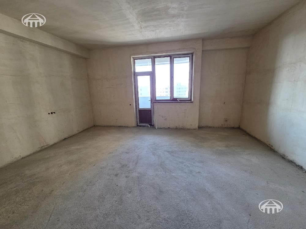 Квартира · 3 комн. · 85 м² · Аджапняк