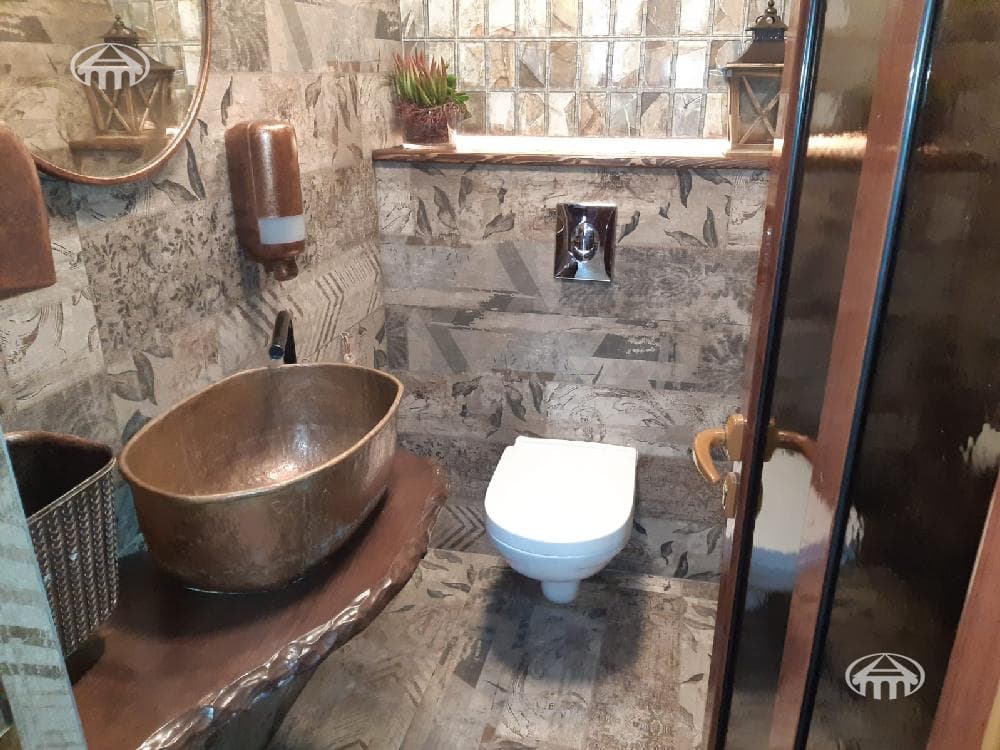 Ռեստորան · 688 մ² · Արաբկիր
