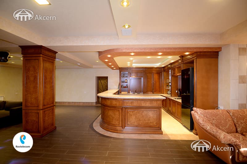 Mansion · 7 rooms · 729 m² · v. Arinj