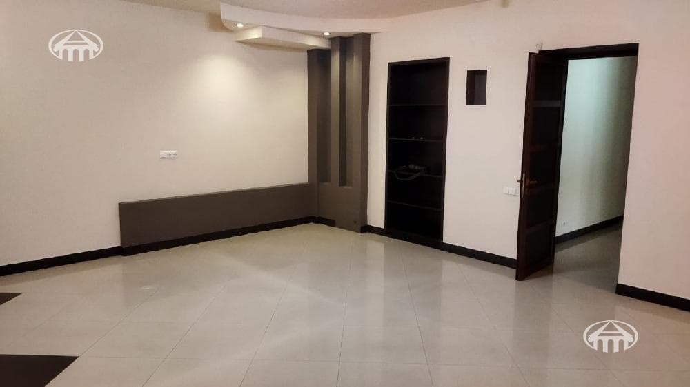 Office · 100 m² · Arabkir