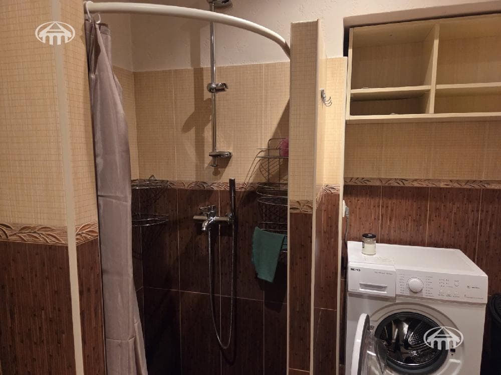 Apartment · 2 rooms · 75 m² · Kentron