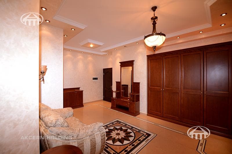 Квартира · 4 комн. · 197 м² · Арабкир