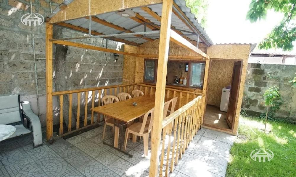 Квартира · 5 комн. · 170 м² · Кентрон