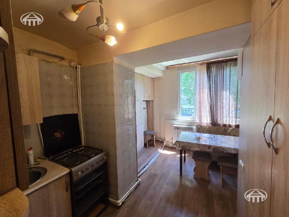 Квартира · 3 комн. · 75 м² · Кентрон