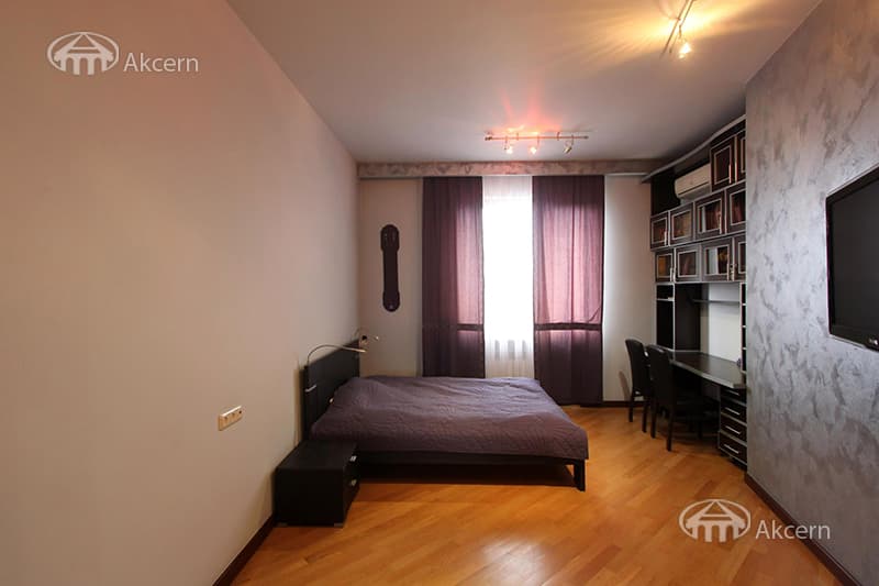 Квартира · 4 комн. · 185 м² · Арабкир — фото 9 из 29