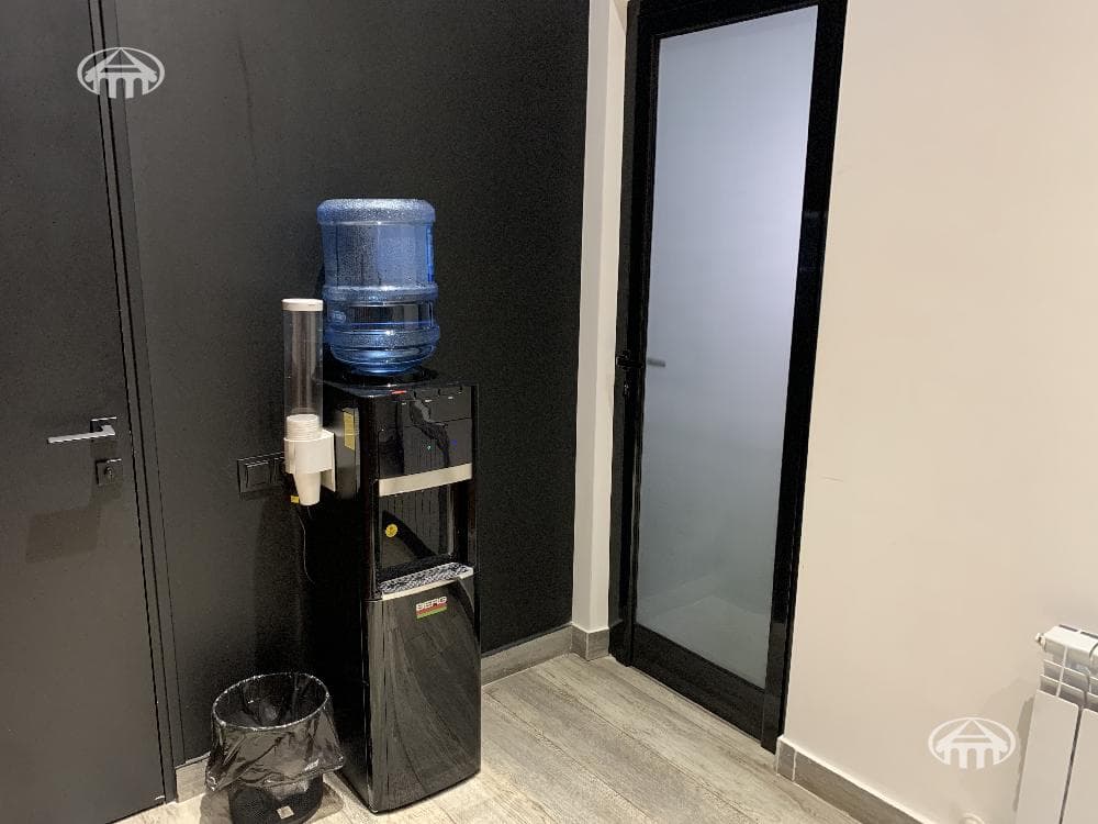 Office · 162 m² · Arabkir