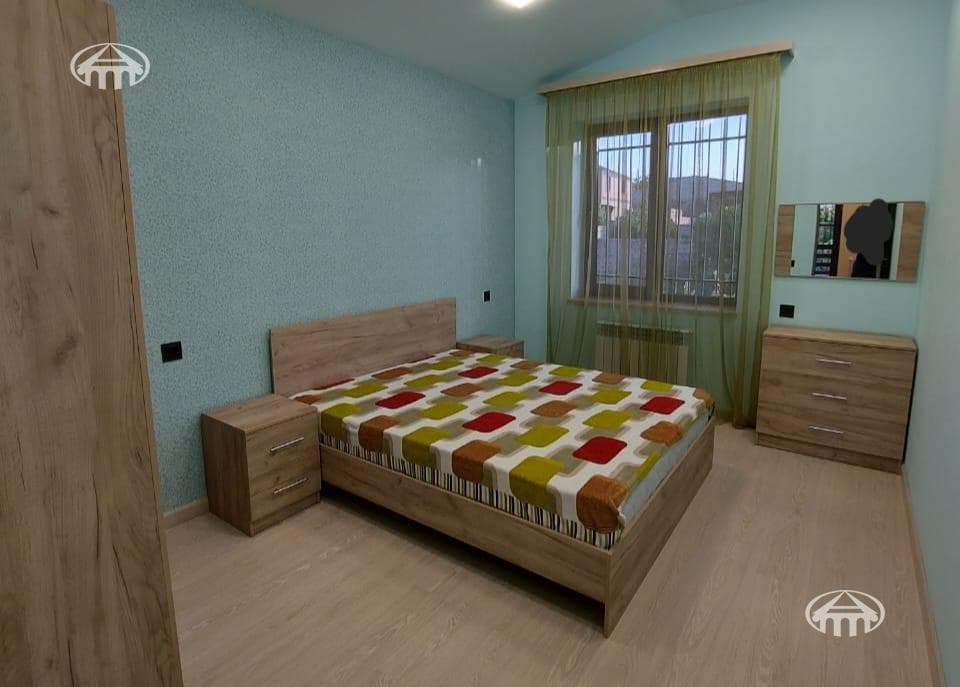 Mansion · 4 rooms · 124 m² · Zovuni
