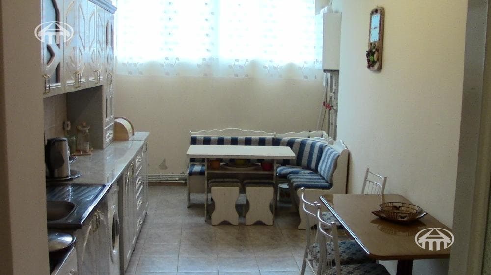 Квартира · 3 комн. · 92 м² · Арабкир