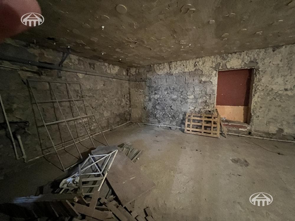 Խանութ · 113 մ² · Կենտրոն