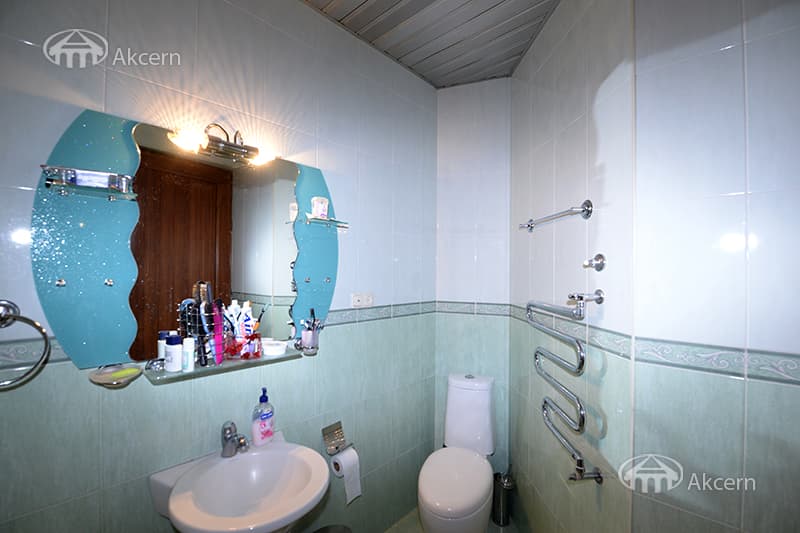 Особняк · 7 комн. · 362 м² · Малатия-Себастия