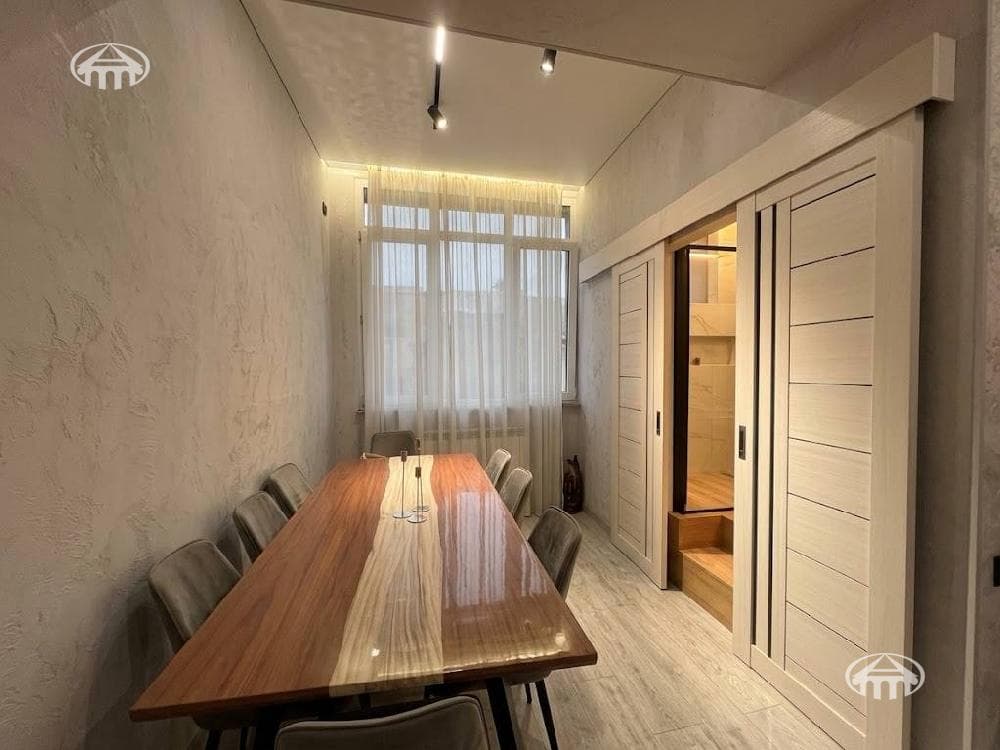 Apartment · 2 rooms · 67 m² · Arabkir — photo 2 / 12