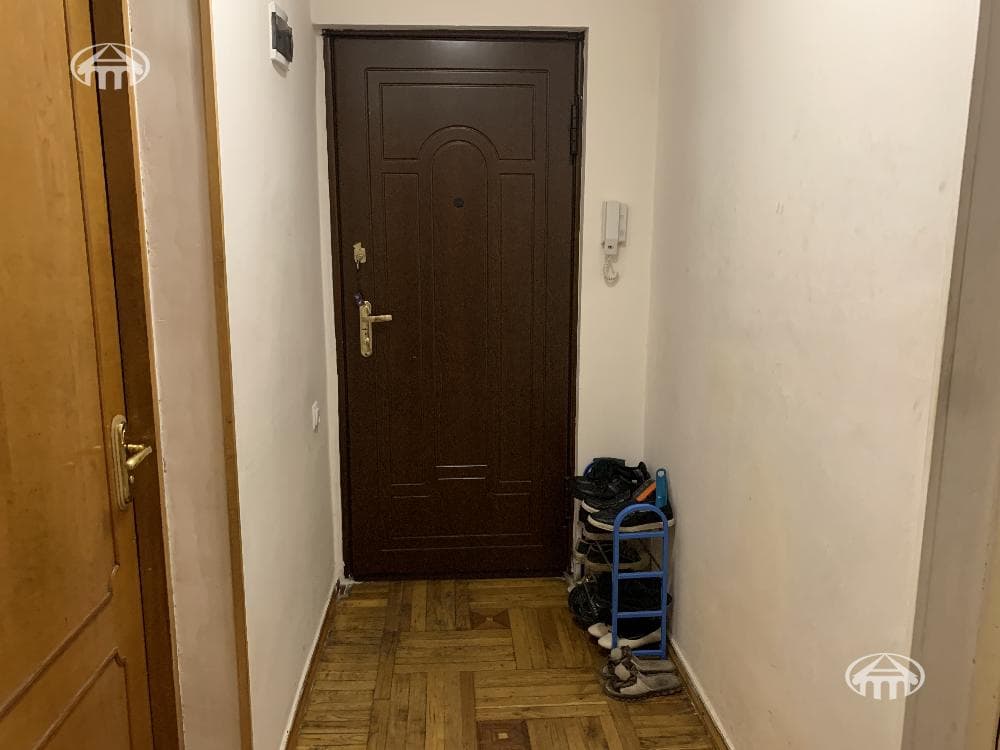 Квартира · 3 комн. · 71 м² · Кентрон