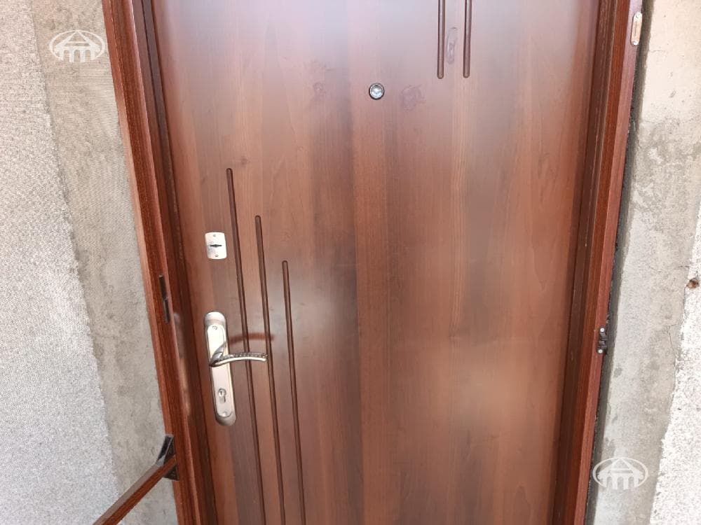 Առանձնատուն · 3 սեն. · 99 մ² · Կենտրոն