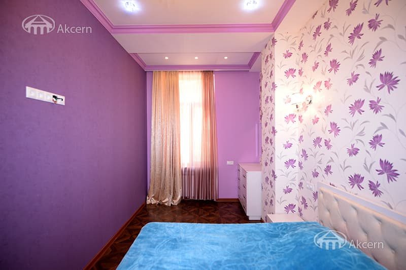 Բնակարան · 2 սեն. · 60 մ² · Կենտրոն