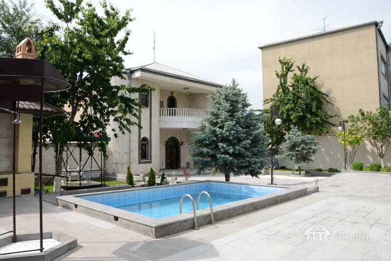 Особняк · 6 комн. · 300 м² · Норк-Мараш