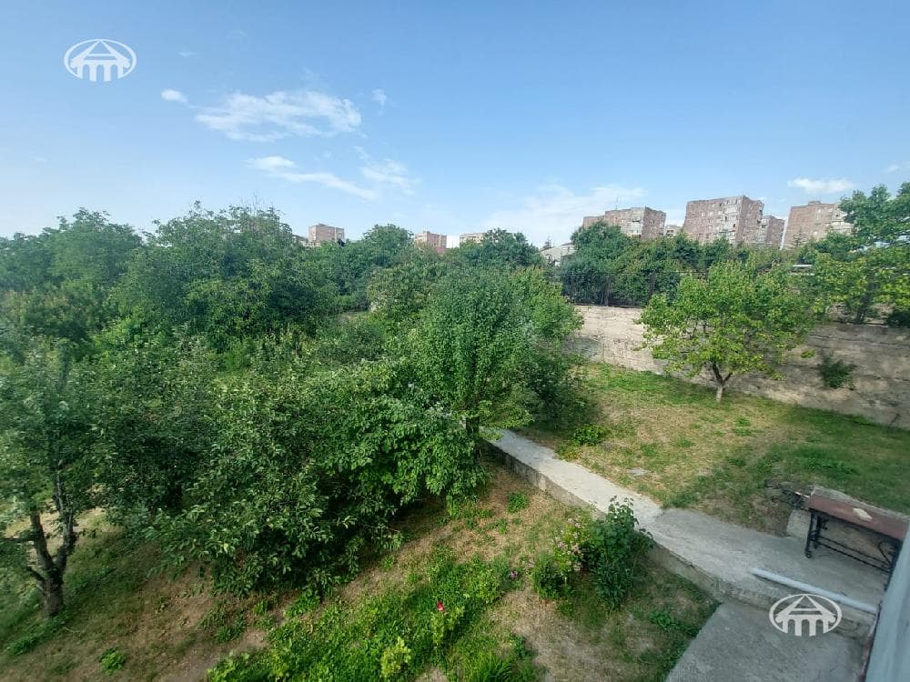 Особняк · 7 комн. · 220 м² · Джрвеж