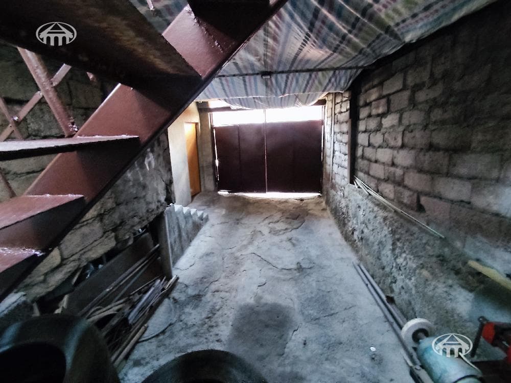 House · 108 m² · Kentron