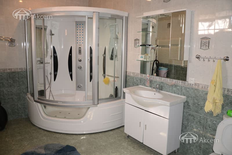 Mansion · 5 rooms · 405 m² · Arzakan