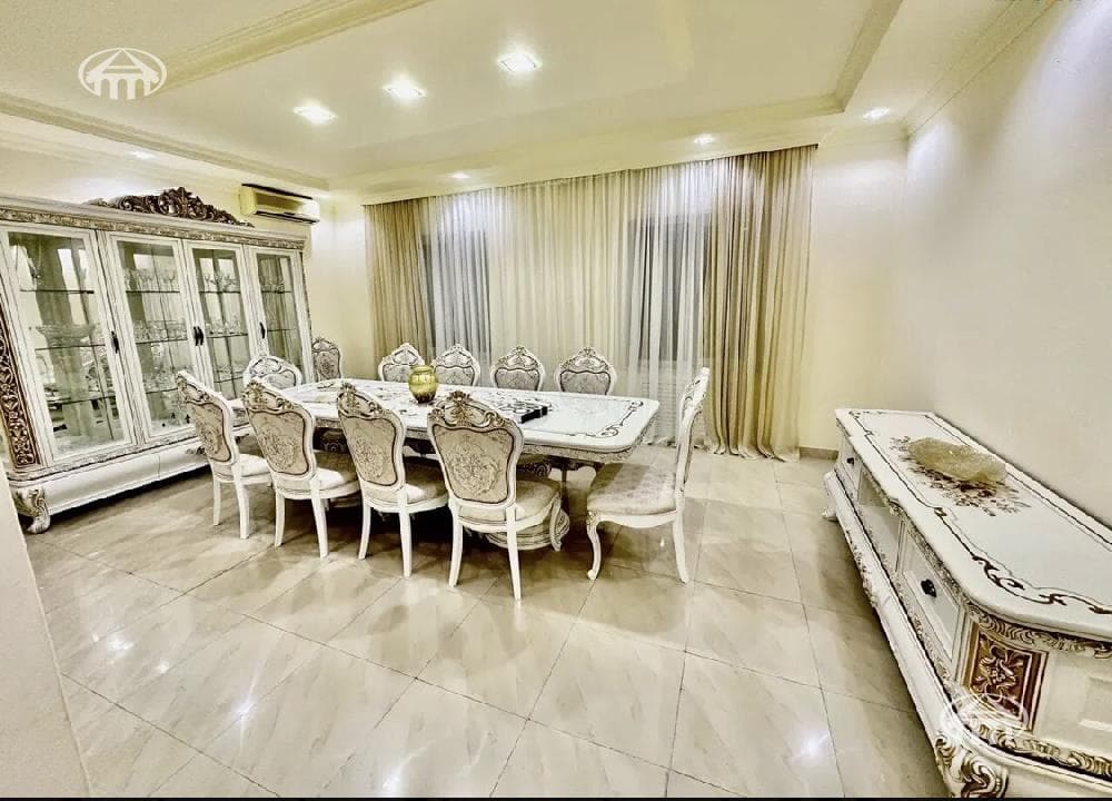 Mansion · 8 rooms · 448 m² · Yerevan