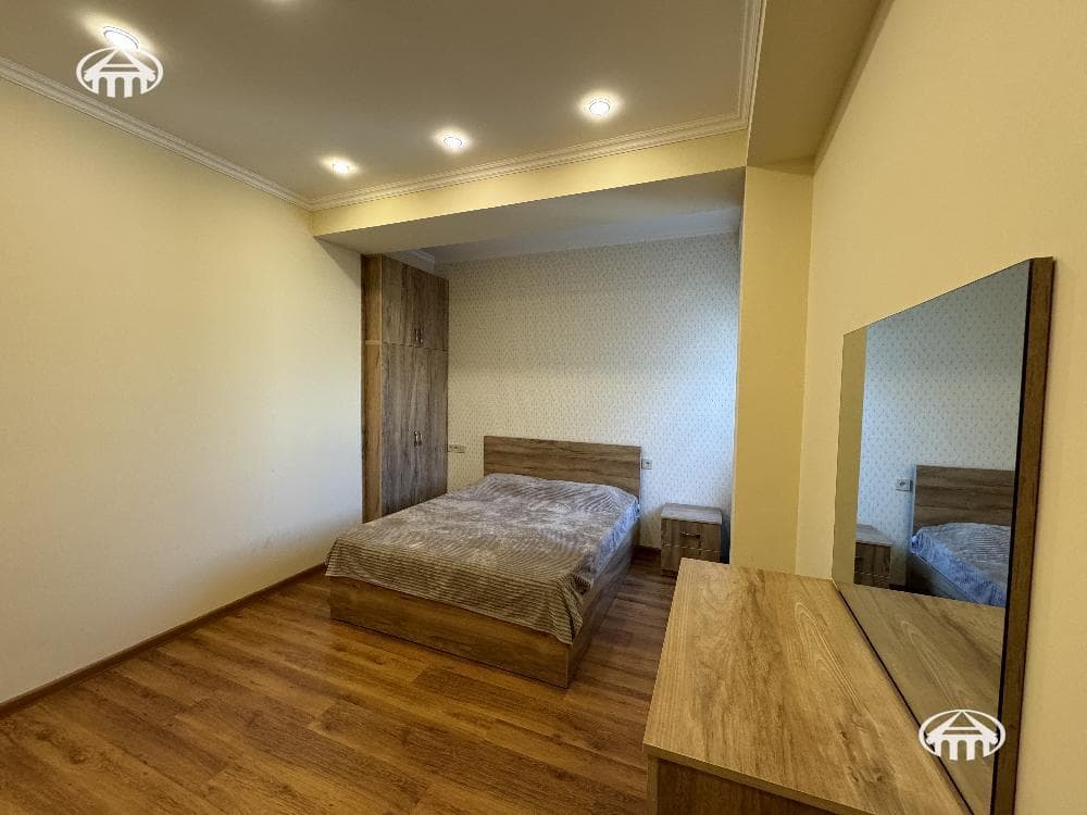Apartment · 3 rooms · 84 m² · Kanaker-Zeytun