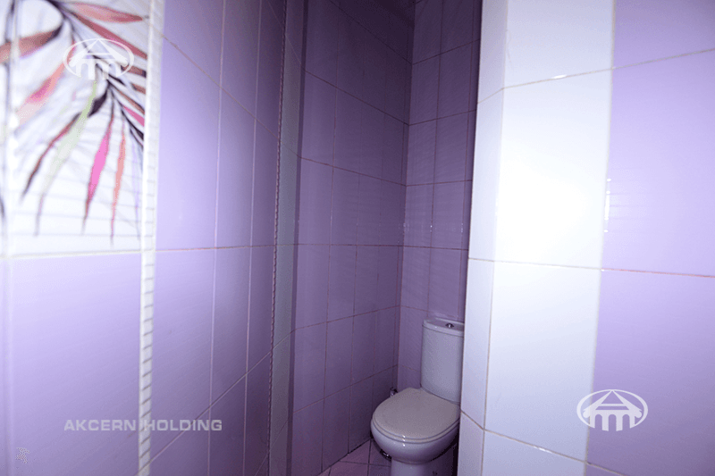 Apartment · 5 rooms · 210 m² · Kentron