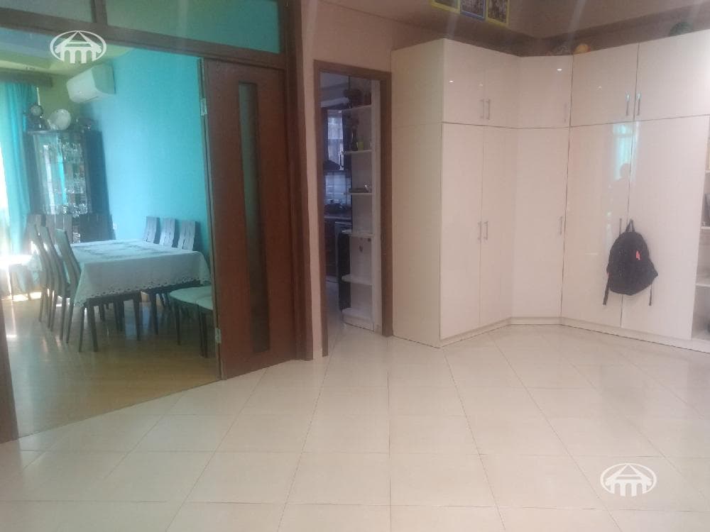 Բնակարան · 3 սեն. · 103 մ² · Կենտրոն