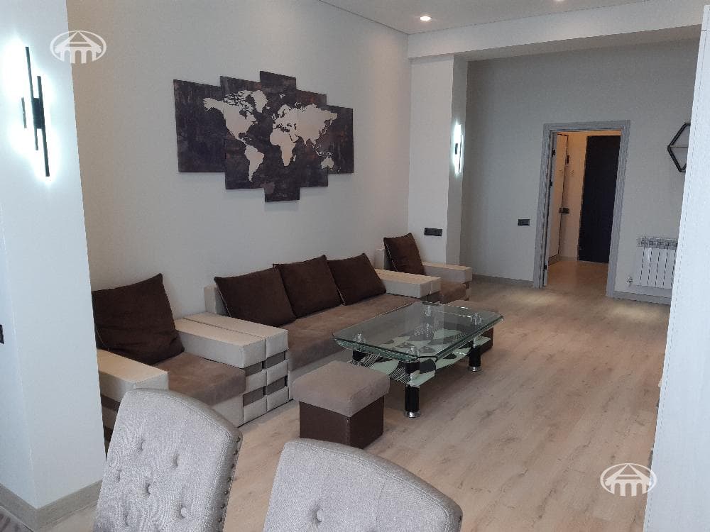 Apartment · 2 rooms · 80 m² · Ajapnyak