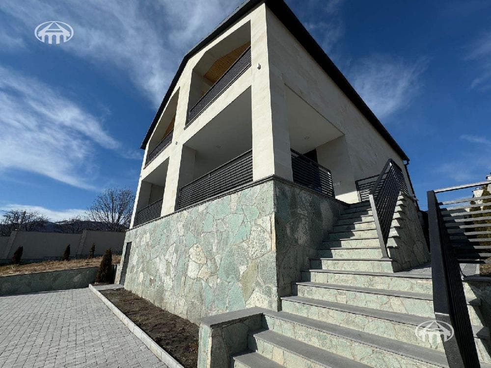 Հյուրանոց · 6 սեն. · 266 մ² · Դիլիջան