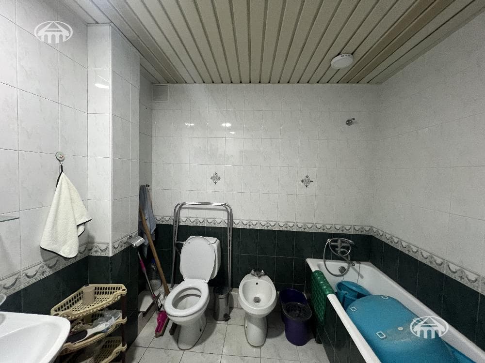 Квартира · 4 комн. · 95 м² · Арабкир