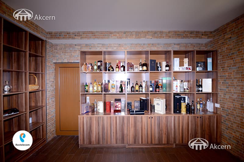 Mansion · 7 rooms · 729 m² · v. Arinj