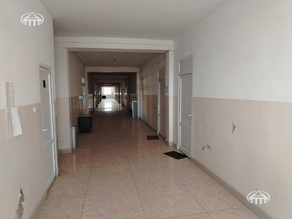 Office · 620 m² · Nubarashen