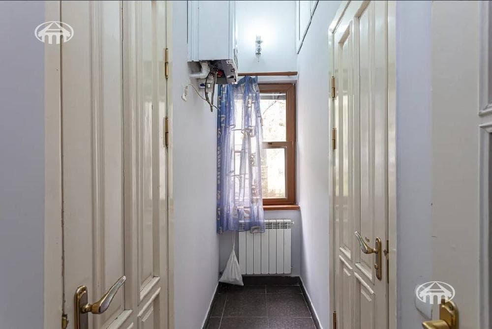 Квартира · 2 комн. · 75 м² · Кентрон