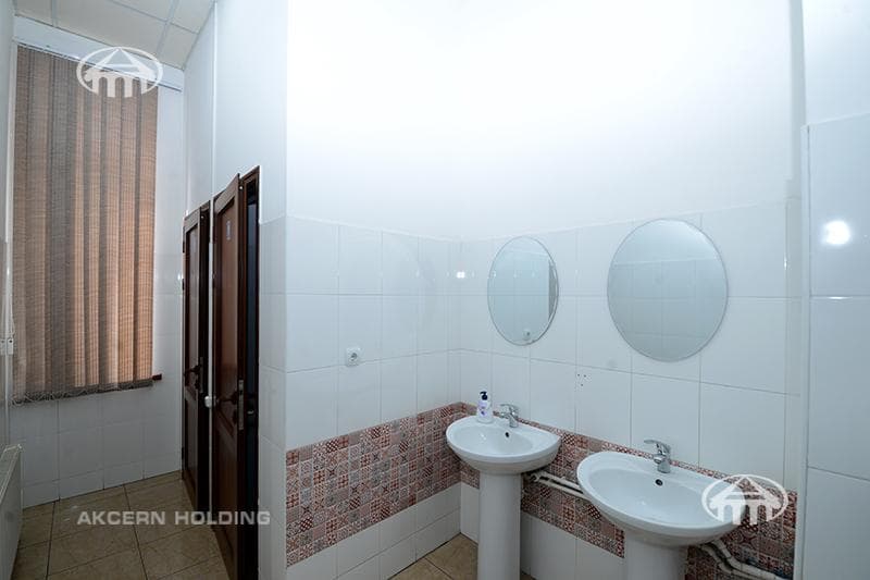 Офис · 274 м² · Канакер-Зейтун