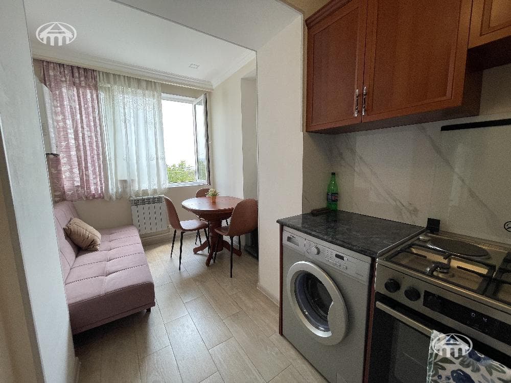 Apartment · 1 rooms · 45 m² · Arabkir