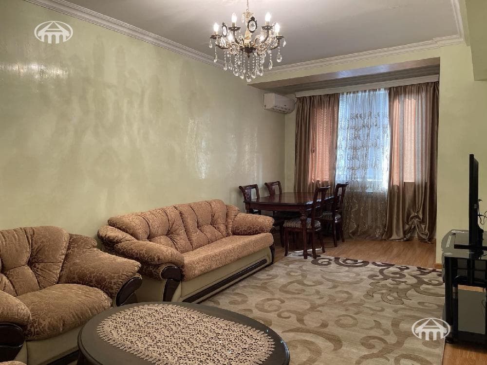 Квартира · 1 комн. · 40 м² · Кентрон
