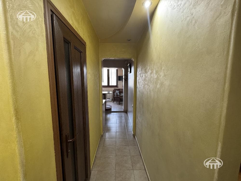 Apartment · 3 rooms · 73 m² · Erebuni
