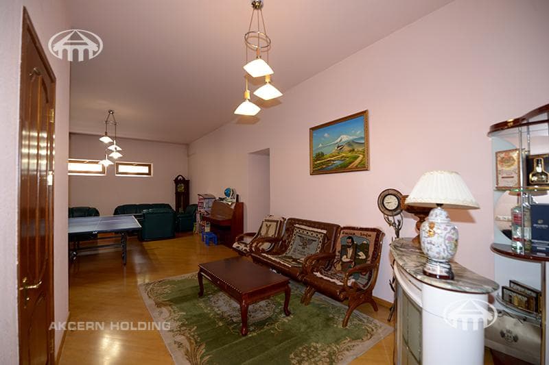 Особняк · 6 комн. · 586 м² · Норк-Мараш