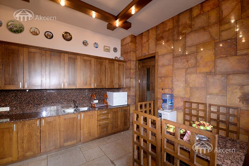 Особняк · 5 комн. · 270 м² · Канакер-Зейтун