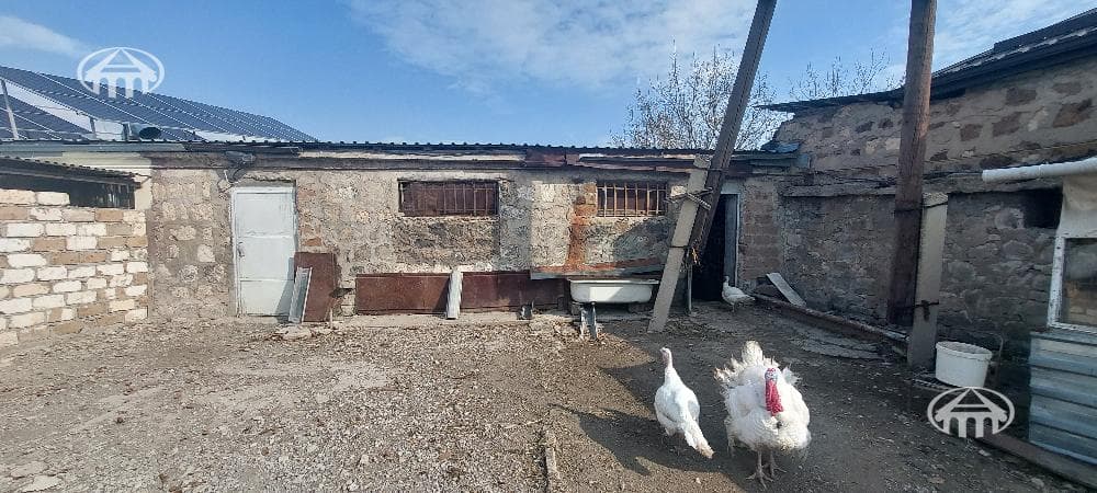 Հողատարածք · 1870 մ² · Եղվարդ