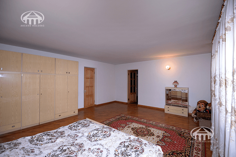 Mansion · 9 rooms · 777 m² · Malatia-Sebastia