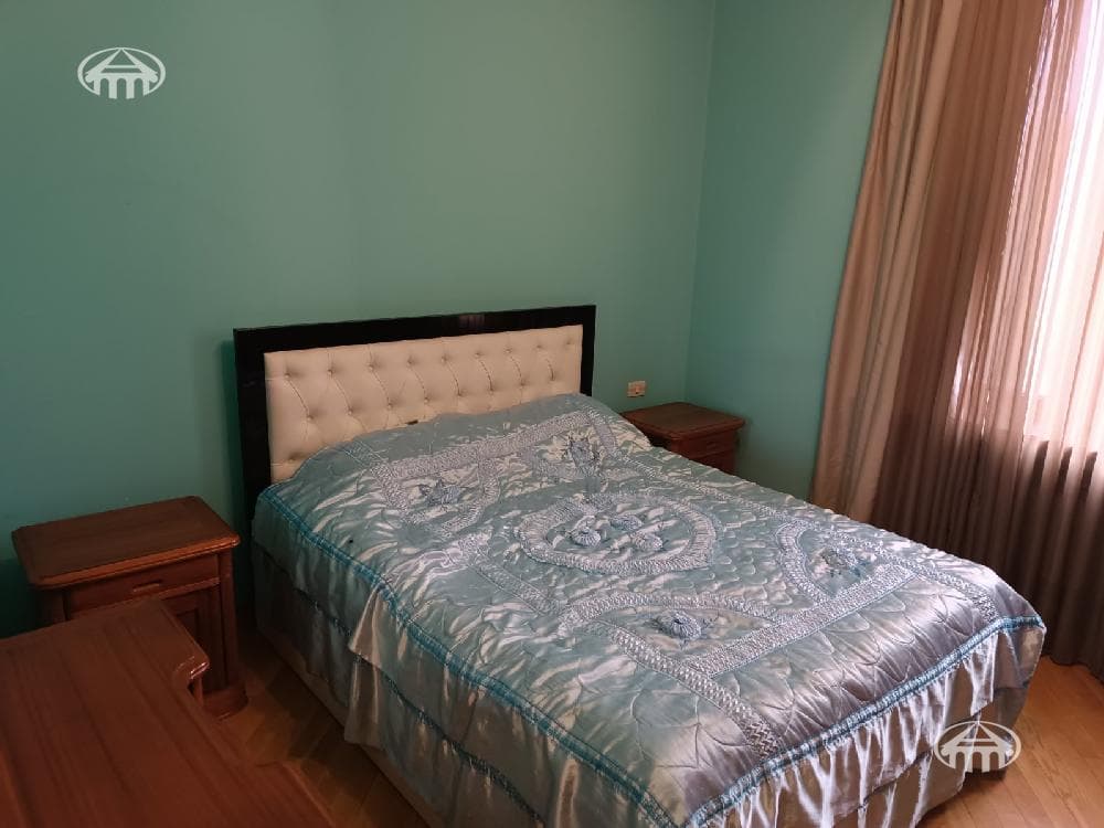 Mansion · 5 rooms · 334 m² · Erebuni — photo 11 / 18