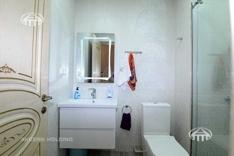 Mansion · 5 rooms · 290 m² · Avan
