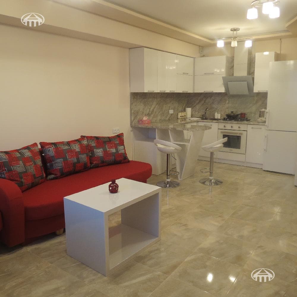 Квартира · 2 комн. · 45 м² · Кентрон